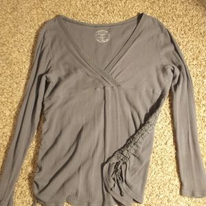Old Navy long sleeve tee-shirt